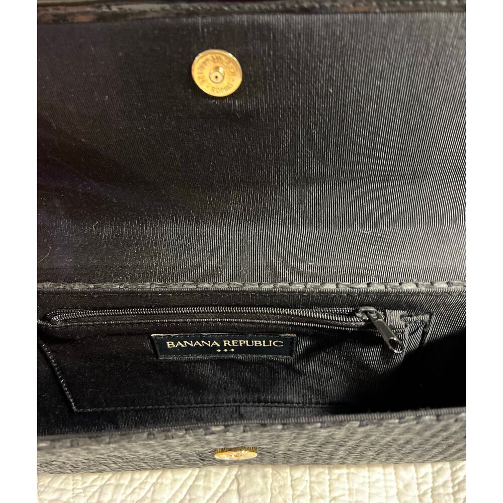 Vintage Banana Republic Clutch - Picture 4 of 6